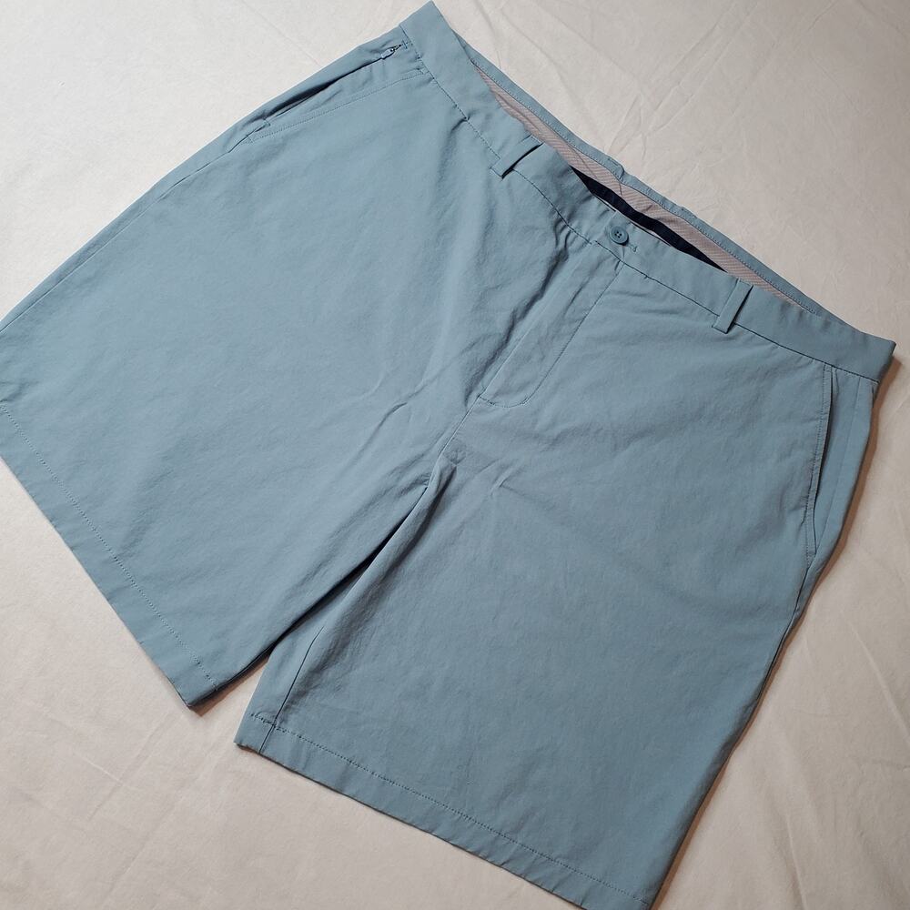 Vineyard Vines Mens Size 42 On The Go Performance Golf Shorts Green 1H001073
